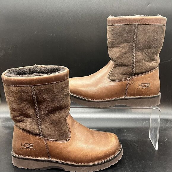 Ugg Brown Suede Leather Shearling Lined Short Boots 5263 Women's Size 4 - Picture 1 of 9